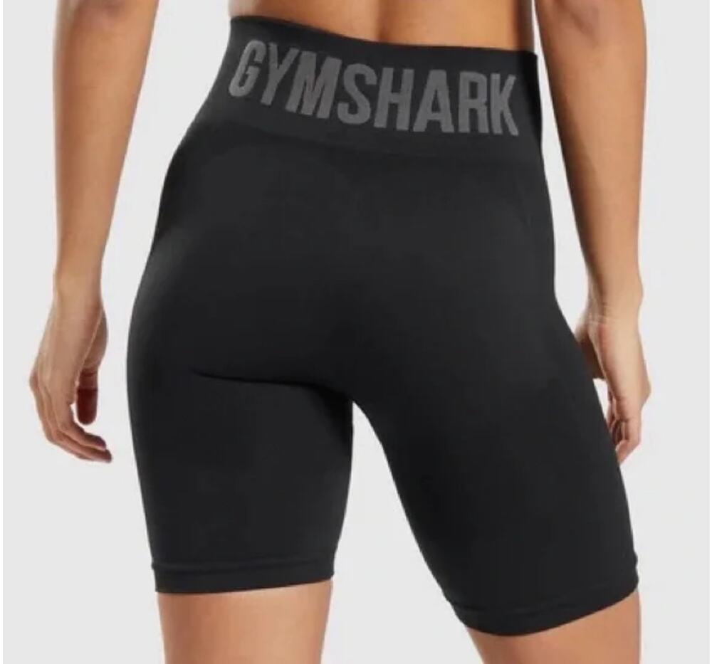 GYMSHARK FLEX CYCLING SHORTS-BLACK-IN GREAT CONDITION! SIZE SMALL